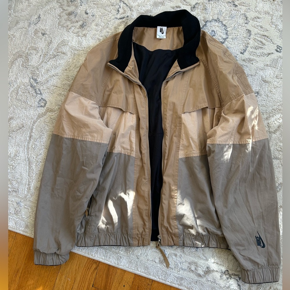 Nike Men's Tan and Brown Windbreaker